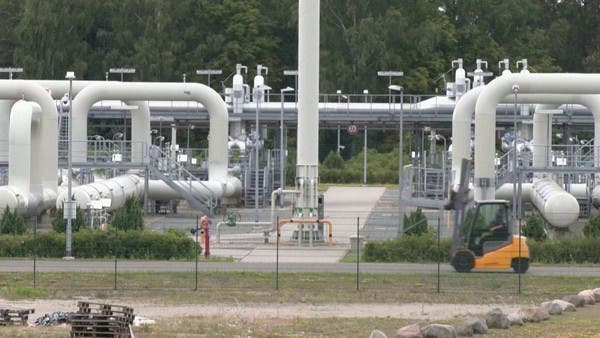 وزير الطاقة التركي: بدأنا دفع جزء من سعر الغاز الروسي بالروبل