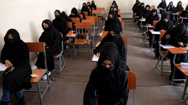 بسبب قرارات طالبان ، فإن ربع الجامعات في أفغانستان معرضة لخطر الإغلاق