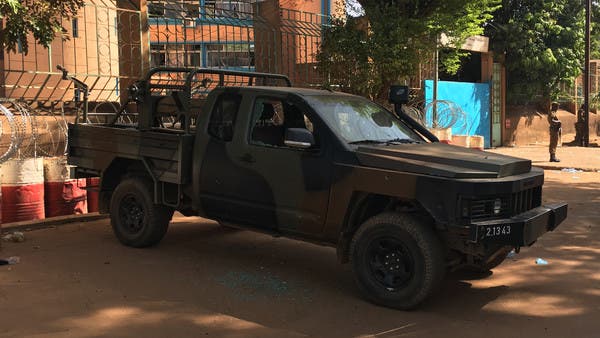 بوركينا فاسو: مسلحون يقتلون 28 جنديًا ومدنيًا