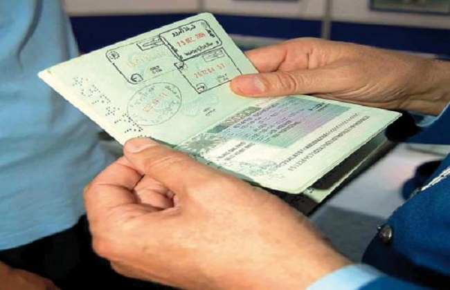 إعفاء المقيمين من رسوم تجديد الإقامة بالسعودية