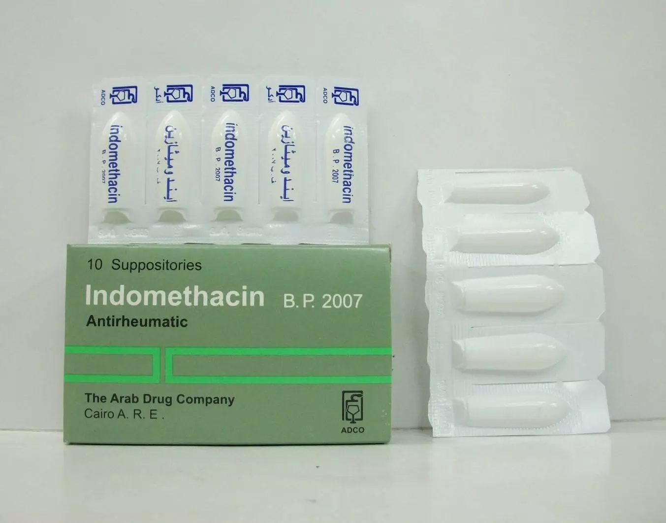 اندوميثاسين: الاستخدام – الأعراض الجانبية – الجرعة